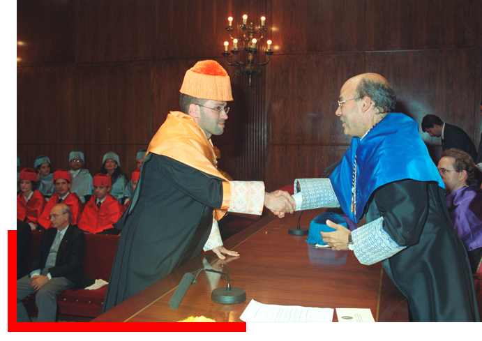 José Luis Álvarez, en el acto de investidura de doctores celebrado el 1 de junio de 2001